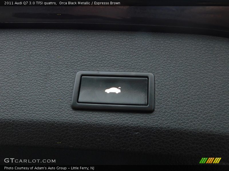 Orca Black Metallic / Espresso Brown 2011 Audi Q7 3.0 TFSI quattro