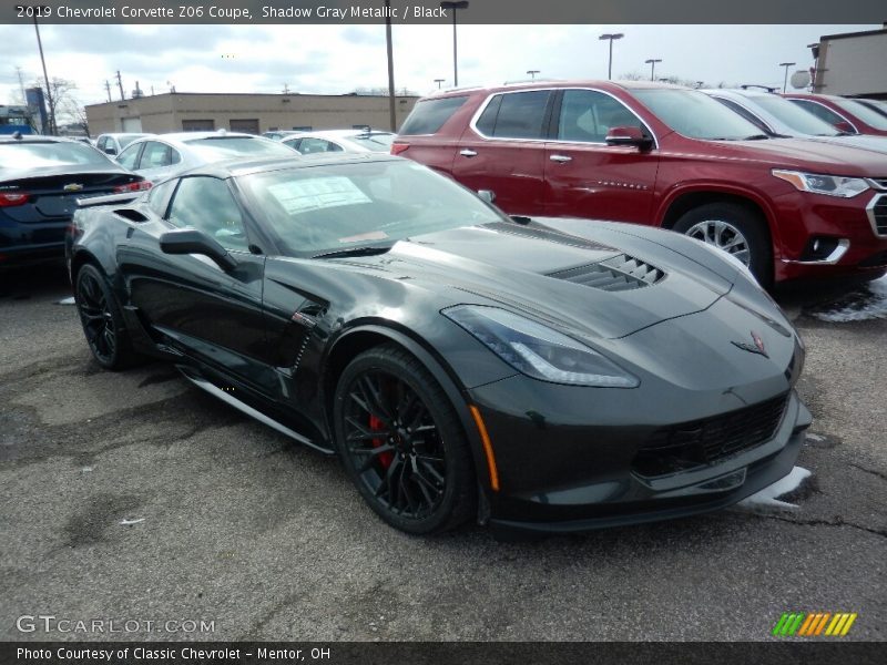 Front 3/4 View of 2019 Corvette Z06 Coupe