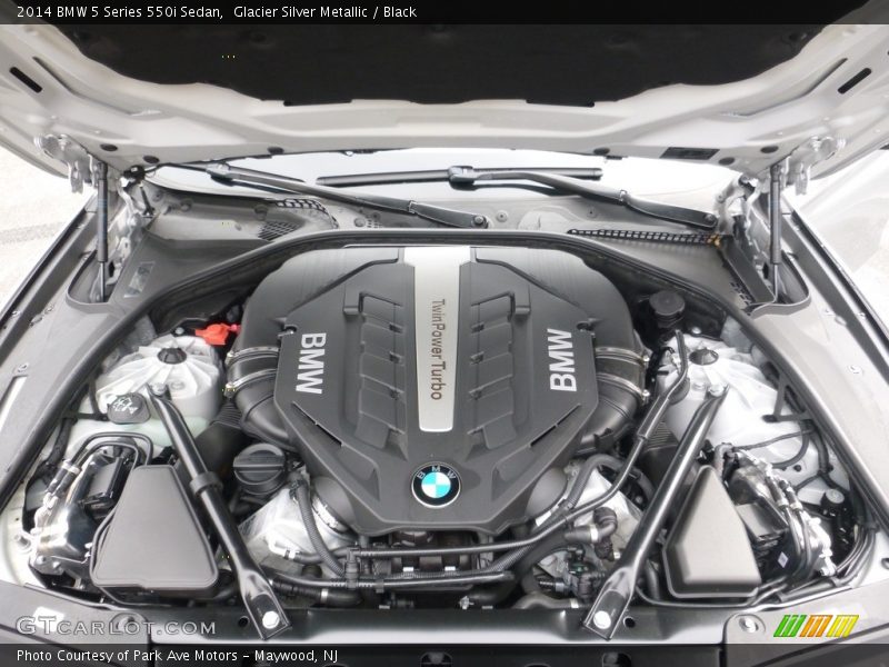 Glacier Silver Metallic / Black 2014 BMW 5 Series 550i Sedan