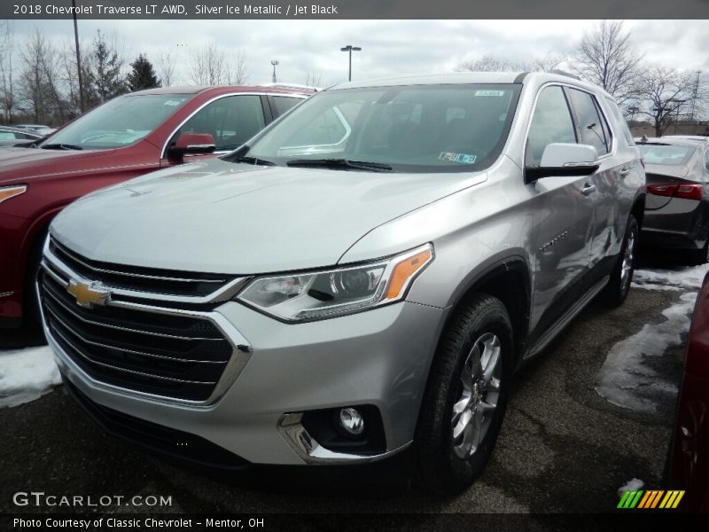 Silver Ice Metallic / Jet Black 2018 Chevrolet Traverse LT AWD