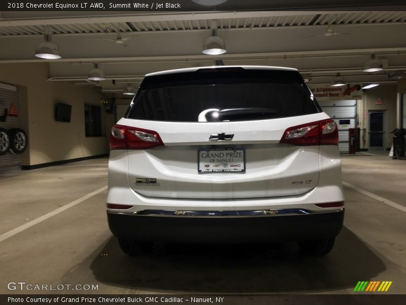Summit White / Jet Black 2018 Chevrolet Equinox LT AWD