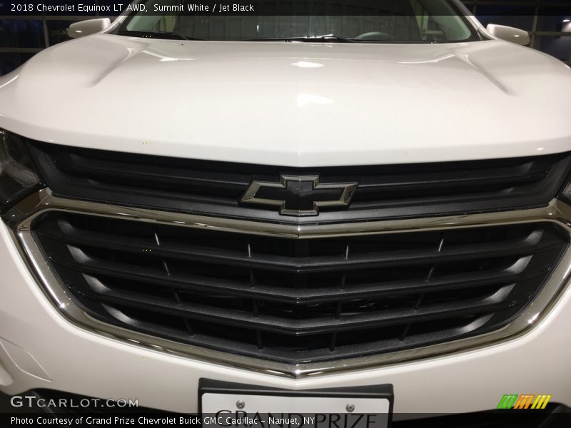 Summit White / Jet Black 2018 Chevrolet Equinox LT AWD