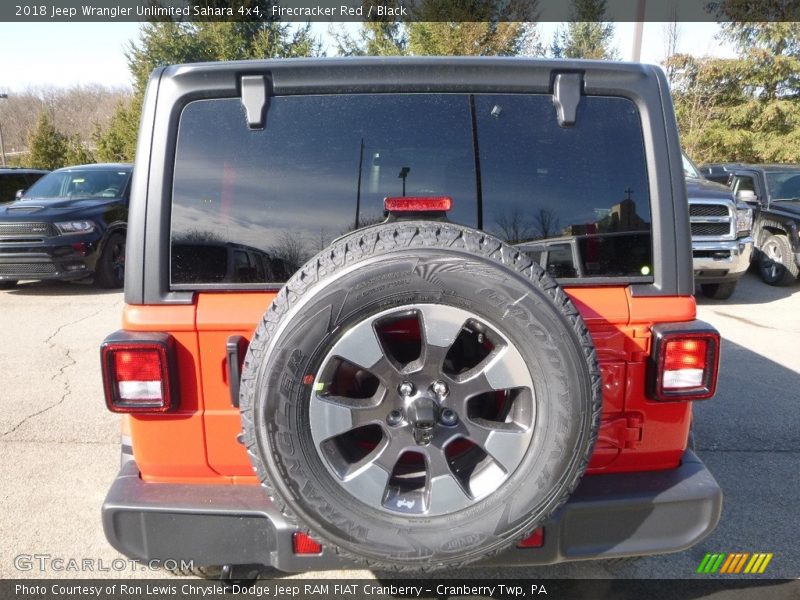 Firecracker Red / Black 2018 Jeep Wrangler Unlimited Sahara 4x4
