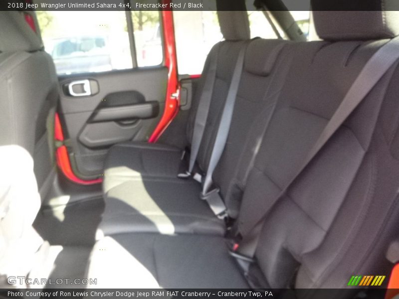 Firecracker Red / Black 2018 Jeep Wrangler Unlimited Sahara 4x4