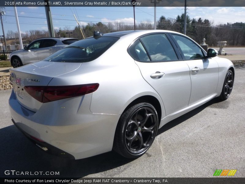 Silverstone Gray Metallic / Black/Dark Gray 2018 Alfa Romeo Giulia Ti AWD