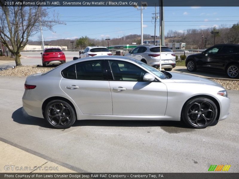Silverstone Gray Metallic / Black/Dark Gray 2018 Alfa Romeo Giulia Ti AWD