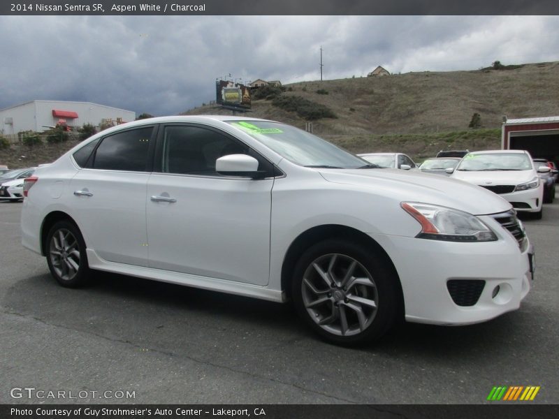 Aspen White / Charcoal 2014 Nissan Sentra SR