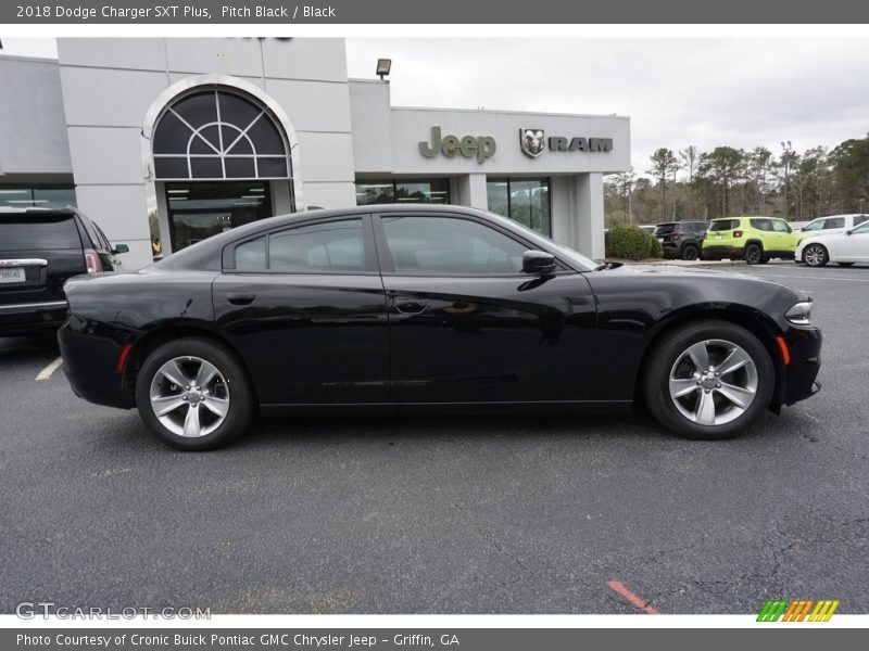 Pitch Black / Black 2018 Dodge Charger SXT Plus