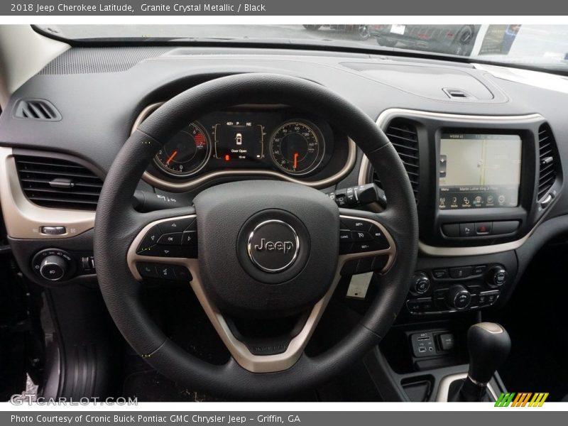 Granite Crystal Metallic / Black 2018 Jeep Cherokee Latitude