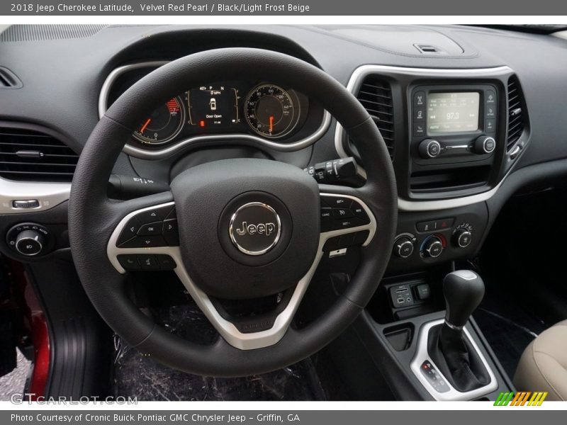 Velvet Red Pearl / Black/Light Frost Beige 2018 Jeep Cherokee Latitude