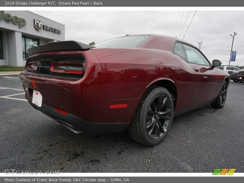 Octane Red Pearl / Black 2018 Dodge Challenger R/T