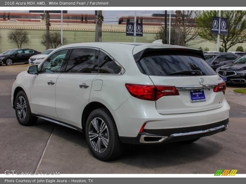 White Diamond Pearl / Parchment 2018 Acura MDX AWD