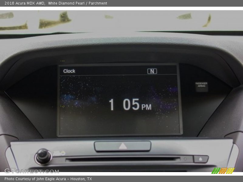White Diamond Pearl / Parchment 2018 Acura MDX AWD