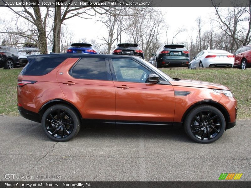  2018 Discovery HSE Luxury Namib Orange Metallic