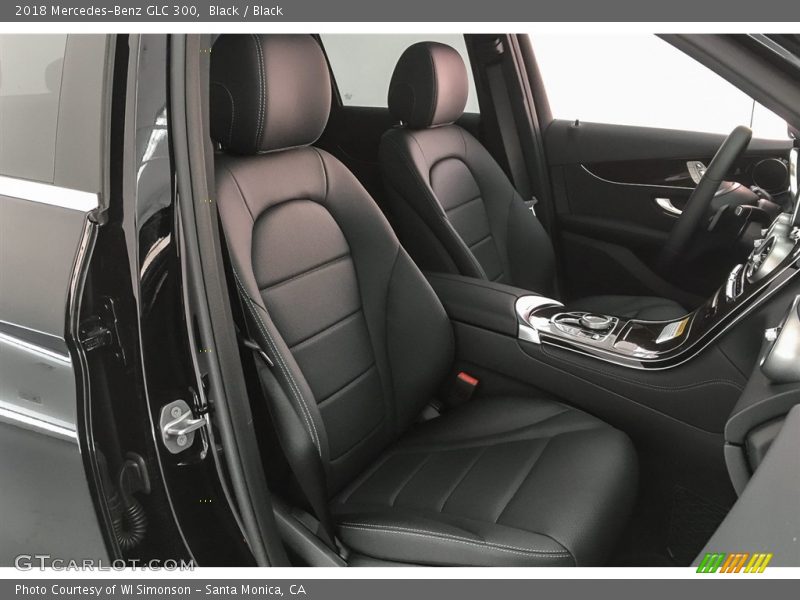 Black / Black 2018 Mercedes-Benz GLC 300