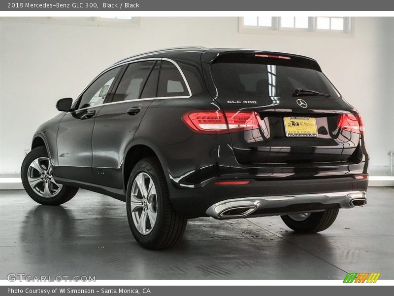 Black / Black 2018 Mercedes-Benz GLC 300