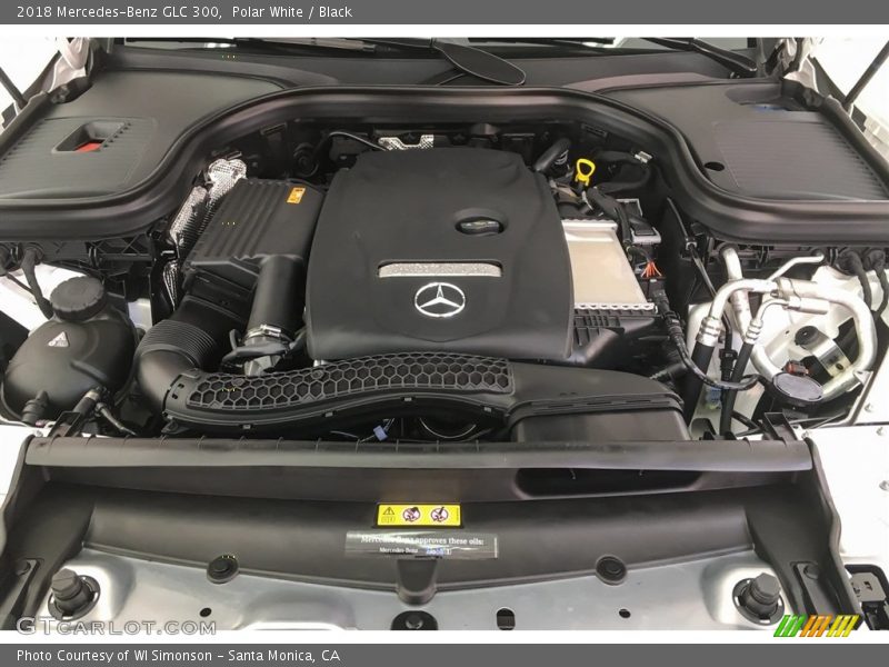 Polar White / Black 2018 Mercedes-Benz GLC 300