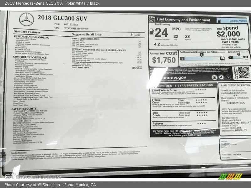 Polar White / Black 2018 Mercedes-Benz GLC 300