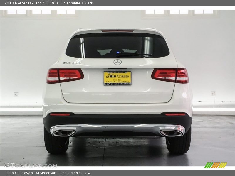 Polar White / Black 2018 Mercedes-Benz GLC 300