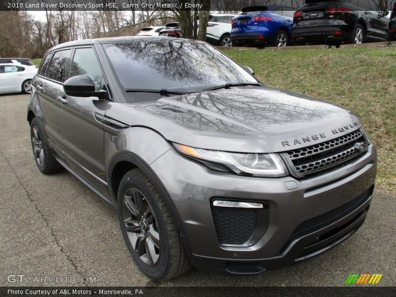 Front 3/4 View of 2018 Discovery Sport HSE