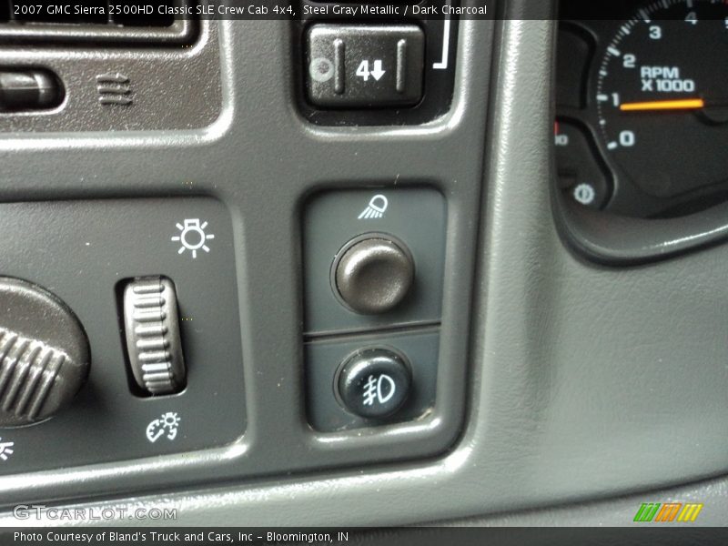 Steel Gray Metallic / Dark Charcoal 2007 GMC Sierra 2500HD Classic SLE Crew Cab 4x4