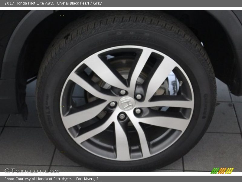 Crystal Black Pearl / Gray 2017 Honda Pilot Elite AWD