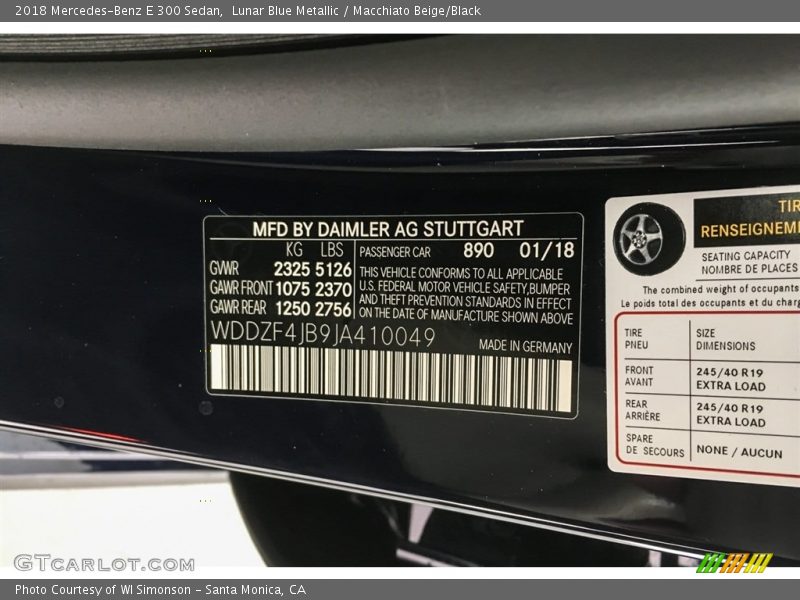 Lunar Blue Metallic / Macchiato Beige/Black 2018 Mercedes-Benz E 300 Sedan
