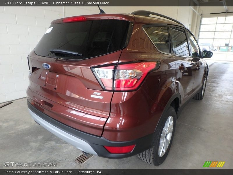 Cinnamon Glaze / Charcoal Black 2018 Ford Escape SE 4WD