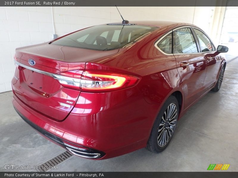 Ruby Red / Ebony 2017 Ford Fusion SE