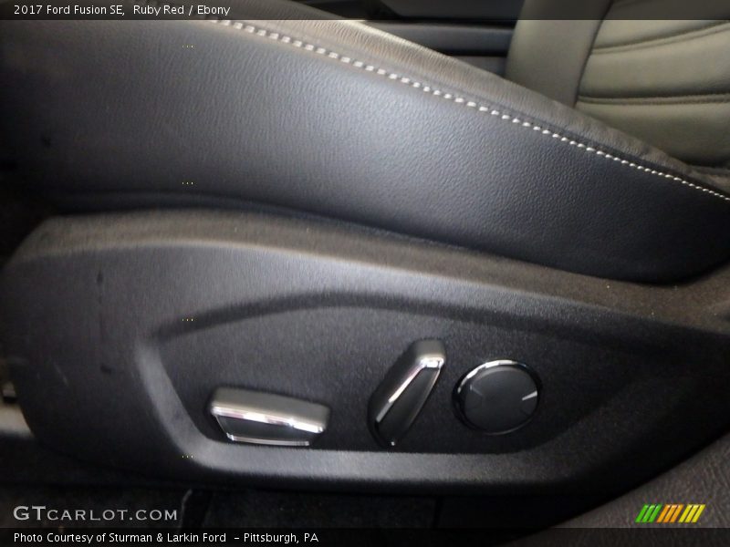 Ruby Red / Ebony 2017 Ford Fusion SE