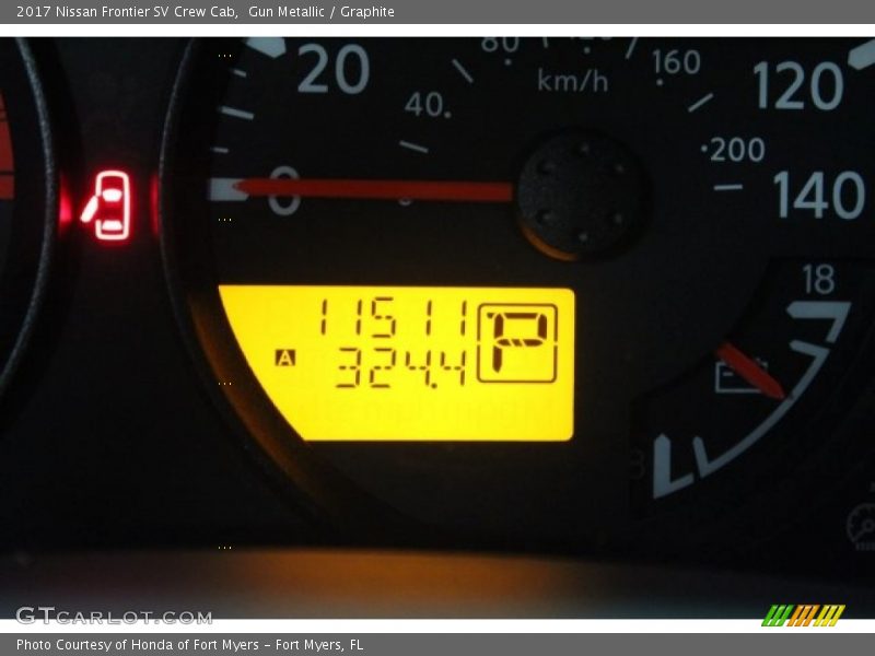 Gun Metallic / Graphite 2017 Nissan Frontier SV Crew Cab