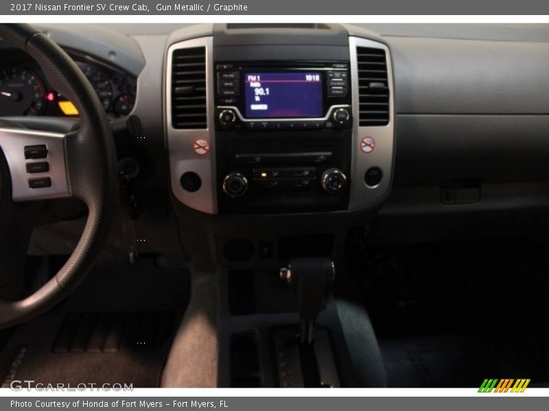 Gun Metallic / Graphite 2017 Nissan Frontier SV Crew Cab