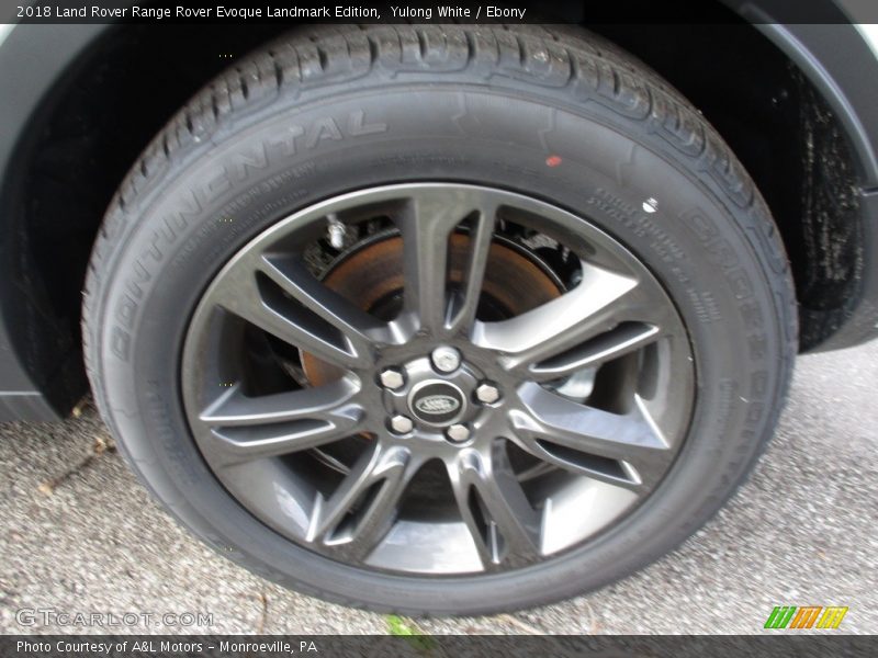 Yulong White / Ebony 2018 Land Rover Range Rover Evoque Landmark Edition