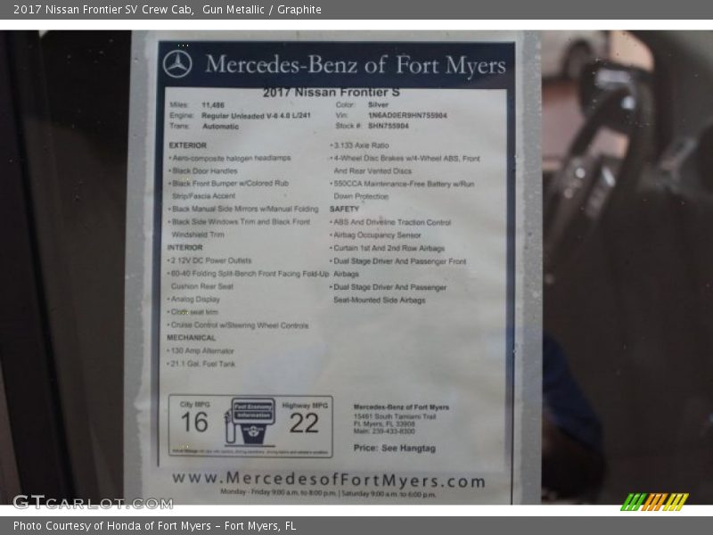 Gun Metallic / Graphite 2017 Nissan Frontier SV Crew Cab