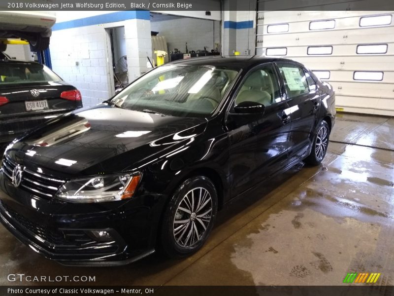 Black / Cornsilk Beige 2018 Volkswagen Jetta Wolfsburg Edition