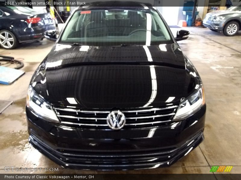 Black / Titan Black 2018 Volkswagen Jetta SE