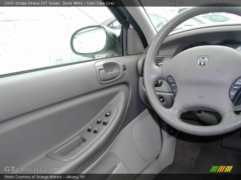 Stone White / Dark Slate Gray 2005 Dodge Stratus SXT Sedan