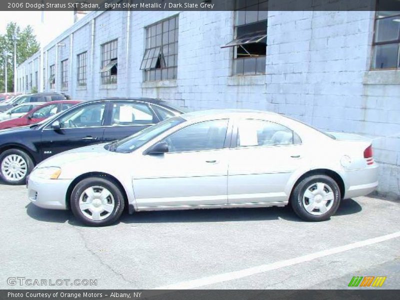 Bright Silver Metallic / Dark Slate Grey 2006 Dodge Stratus SXT Sedan