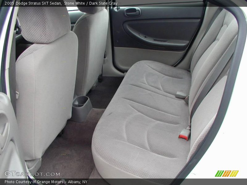 Stone White / Dark Slate Gray 2005 Dodge Stratus SXT Sedan