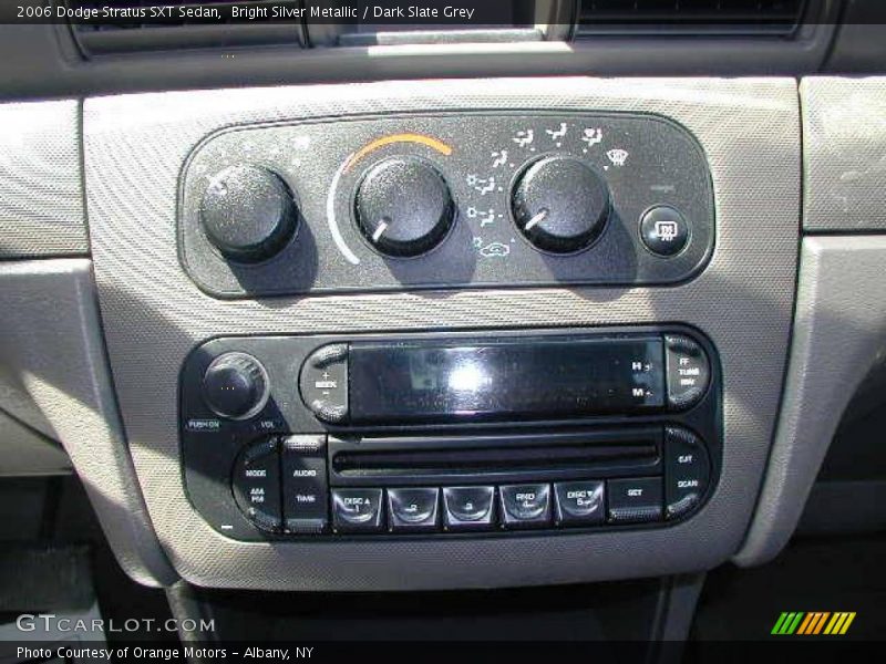 Bright Silver Metallic / Dark Slate Grey 2006 Dodge Stratus SXT Sedan