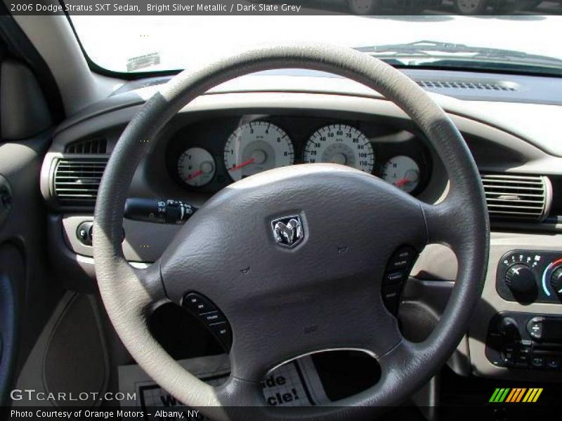 Bright Silver Metallic / Dark Slate Grey 2006 Dodge Stratus SXT Sedan