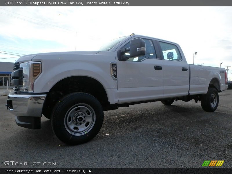 Oxford White / Earth Gray 2018 Ford F350 Super Duty XL Crew Cab 4x4