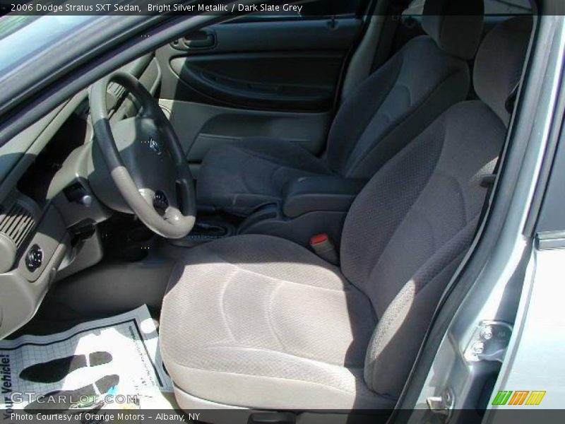 Bright Silver Metallic / Dark Slate Grey 2006 Dodge Stratus SXT Sedan