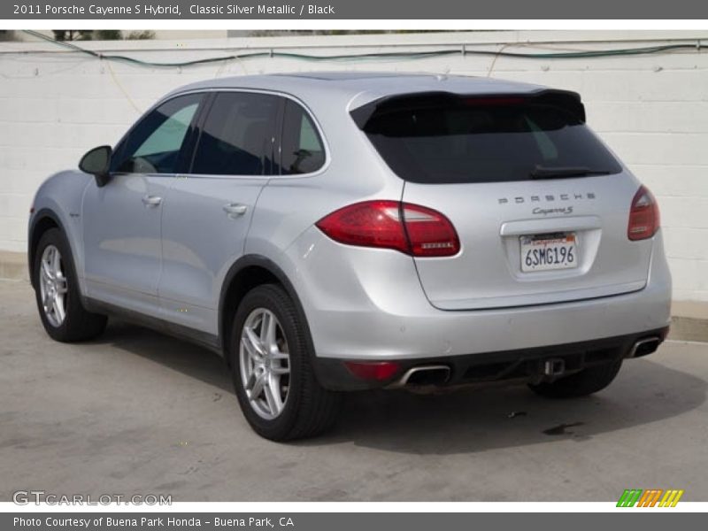Classic Silver Metallic / Black 2011 Porsche Cayenne S Hybrid