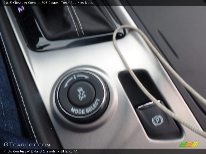 Torch Red / Jet Black 2015 Chevrolet Corvette Z06 Coupe