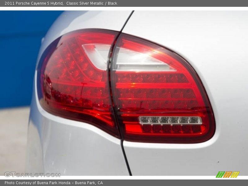 Classic Silver Metallic / Black 2011 Porsche Cayenne S Hybrid