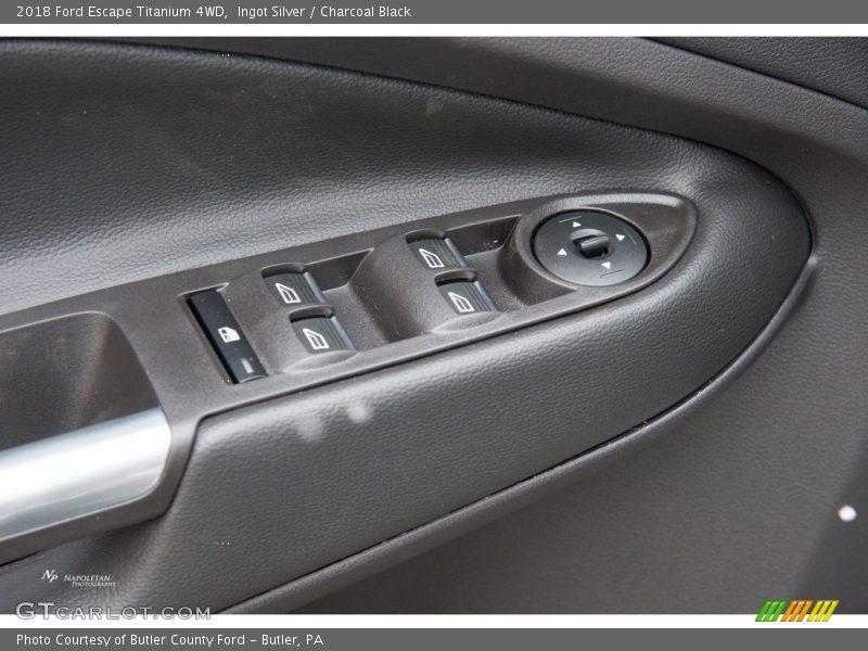 Ingot Silver / Charcoal Black 2018 Ford Escape Titanium 4WD