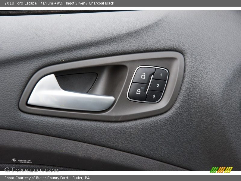 Ingot Silver / Charcoal Black 2018 Ford Escape Titanium 4WD