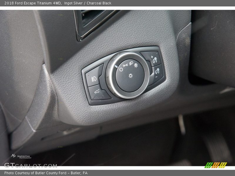 Ingot Silver / Charcoal Black 2018 Ford Escape Titanium 4WD