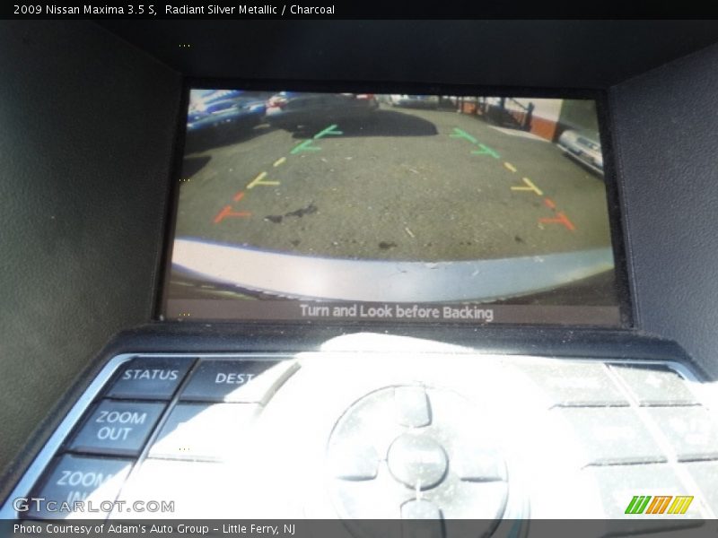Radiant Silver Metallic / Charcoal 2009 Nissan Maxima 3.5 S